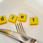 melakukan diet rendah lemak